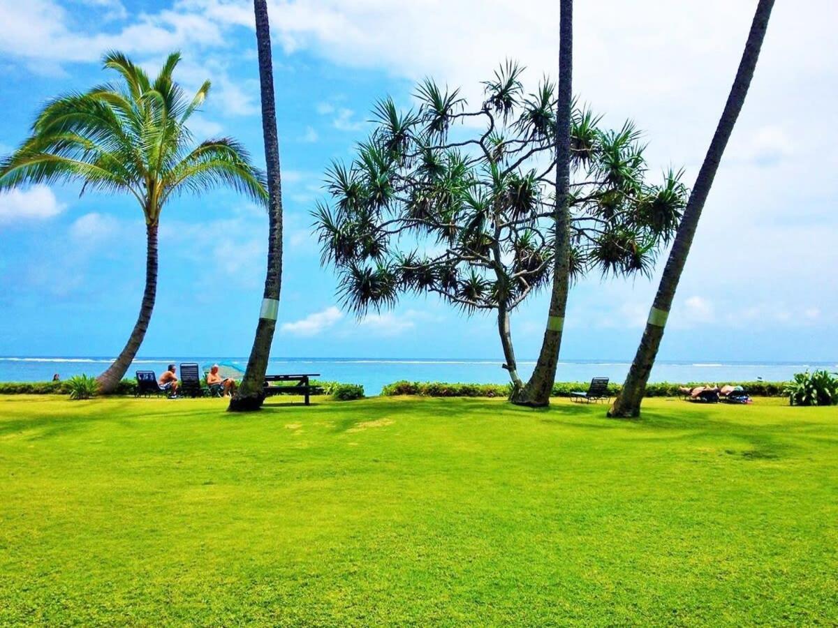 Luxury Beachfront Condo Hau'ula Exteriör bild