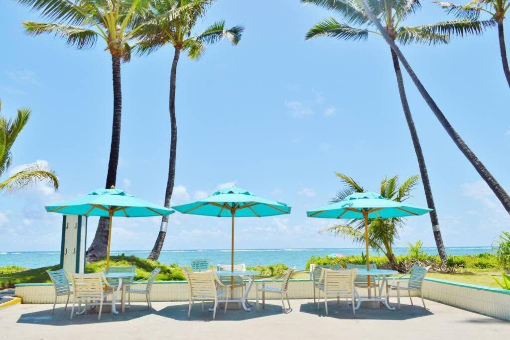 Luxury Beachfront Condo Hau'ula Exteriör bild