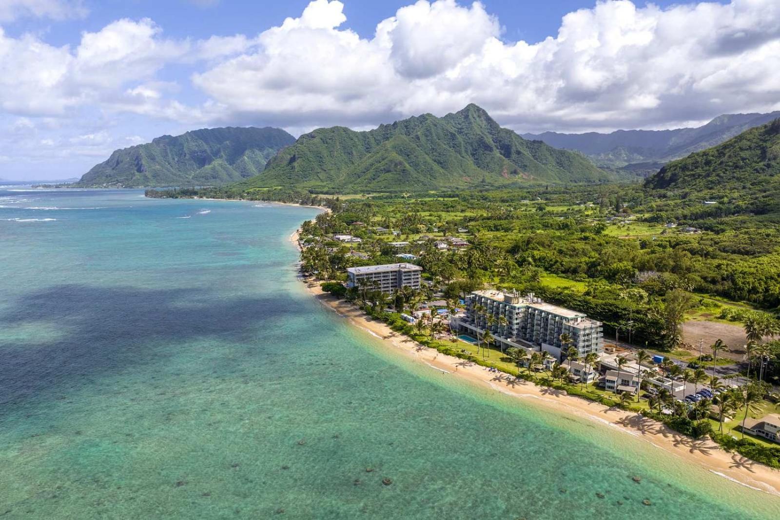 Luxury Beachfront Condo Hau'ula Exteriör bild
